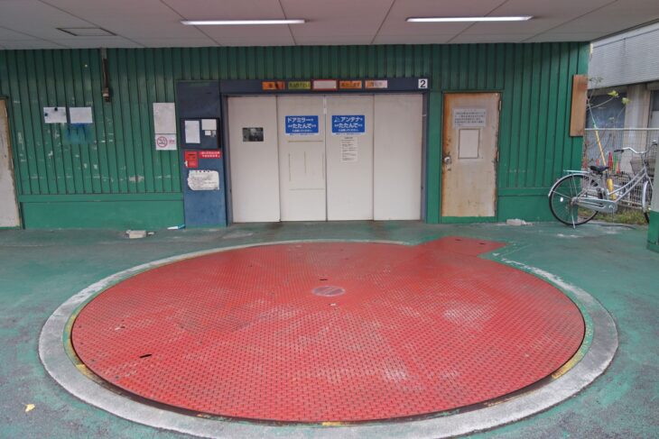 タワー式駐車場のメンテナンスはどんな業者に頼めばいいの？