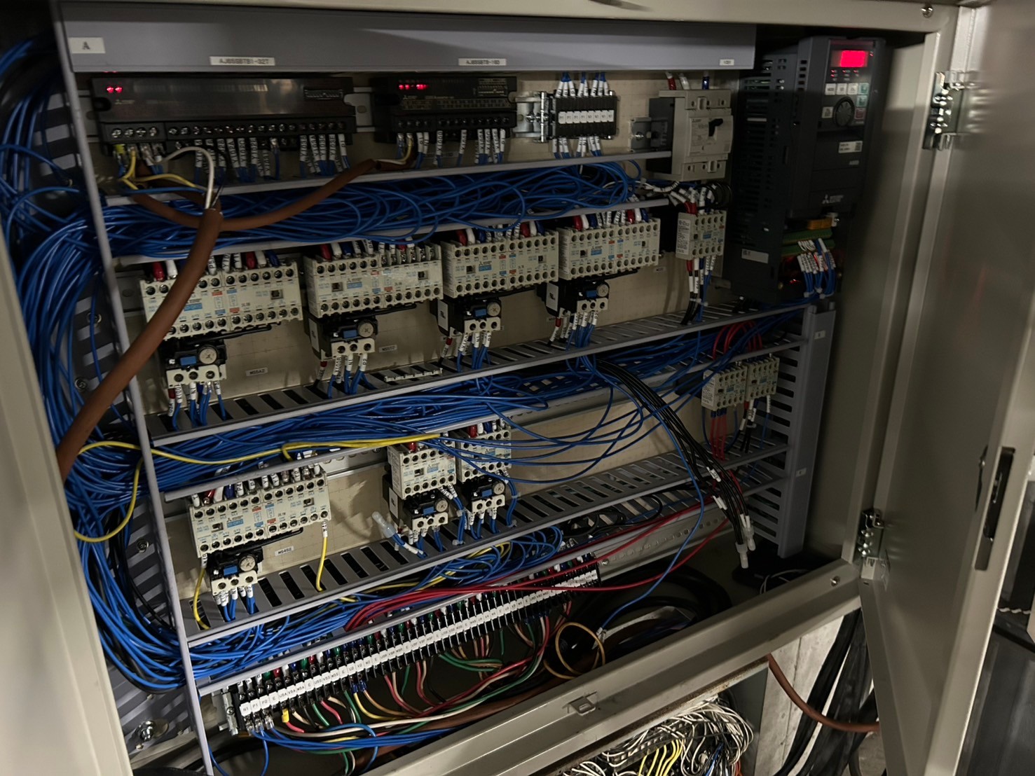 副制御盤 交換後